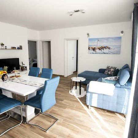 Blue Pearl Apartment Rogoznica  Exterior foto