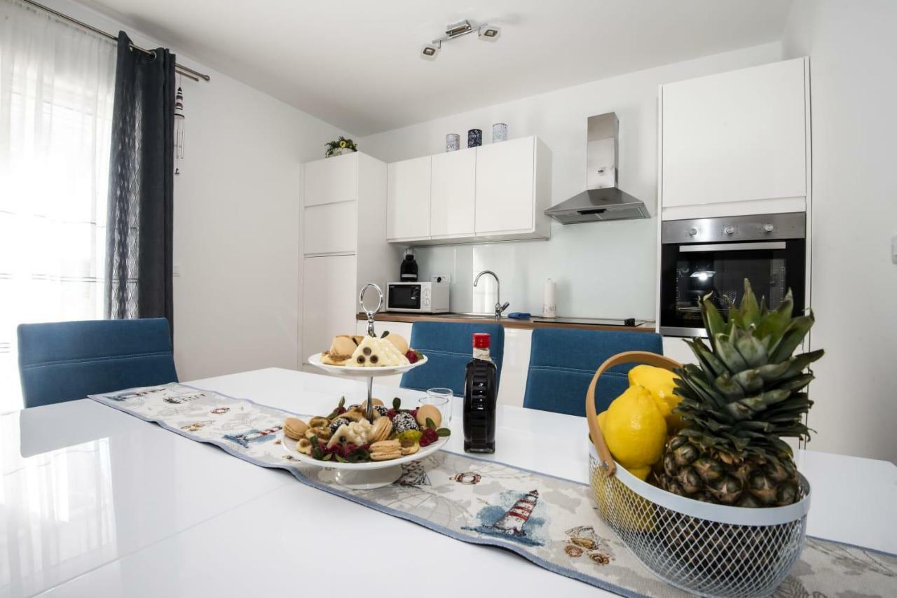 Blue Pearl Apartment Rogoznica  Exterior foto