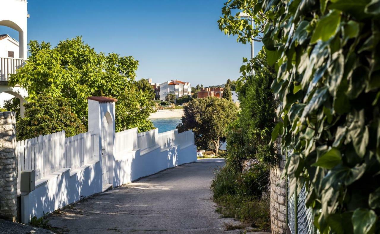Blue Pearl Apartment Rogoznica  Exterior foto